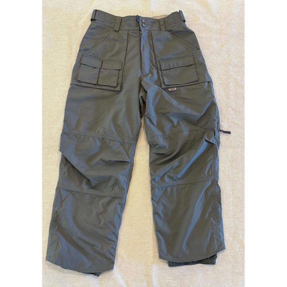 Gray Outdoor Cargo Pants With Multiple Pockets - image 1